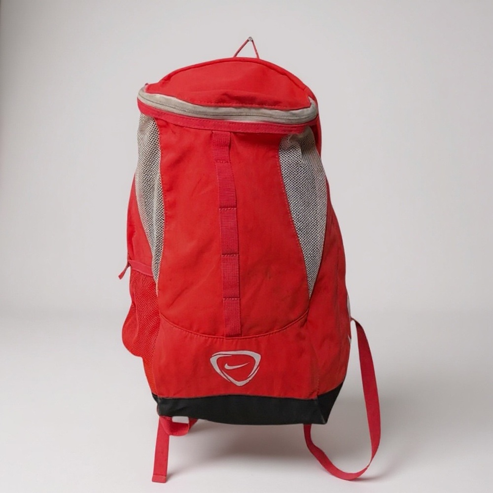 💥Nike Club‎ Team Red Backpack 🎒 Mesh Sides | Athletic Gym School Bag
